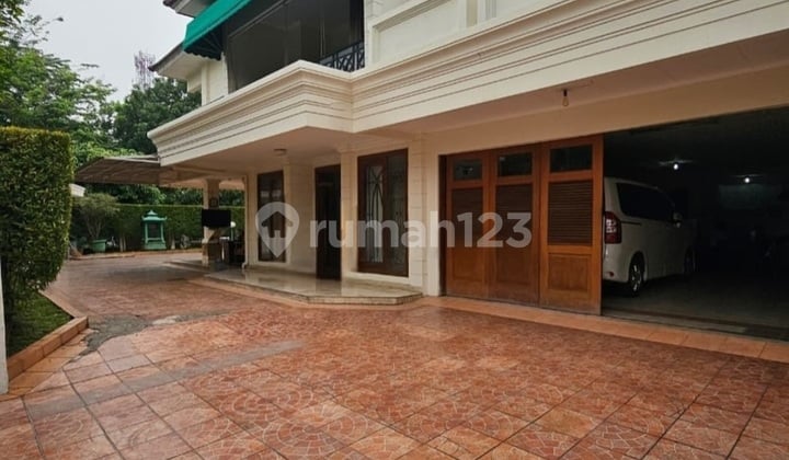 Rumah Mewah Siap Huni Terawat Lingkungan Asri Pondok Indah