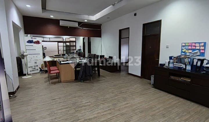 Rumah Luas SHM Pinggir Jalan Area Kembar Bkr dkt Buah Batu