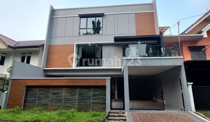 Rumah Mewah 3 Lantai Moderland Dijantung Kota Tangerang