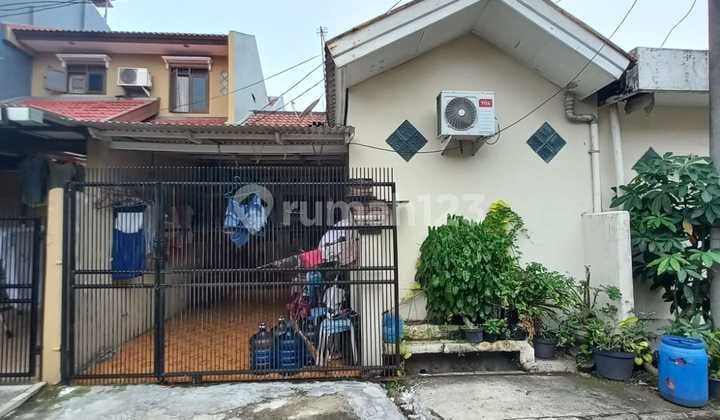 Dijual Cepat Rumah Siap Huni di Sektor 6 Gading Serpong