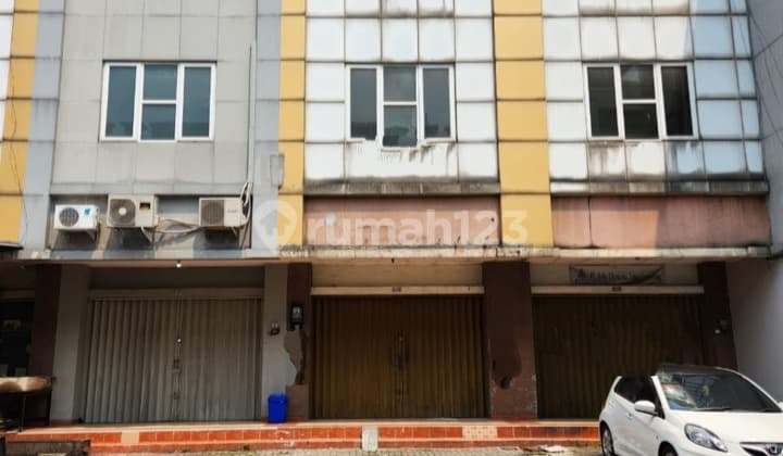 FOR SALE QUICK, CHEAP SHOPHOUSE IN GOLDEN BOULEVARD BSD