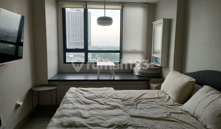 Disewakan Apartemen Collins Boulevard Cozy Studio Full Furnished Mewah