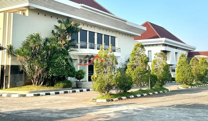Hotel Mewah Lokasi Strategis Dekat Toll Harga Menarik di Pemalang