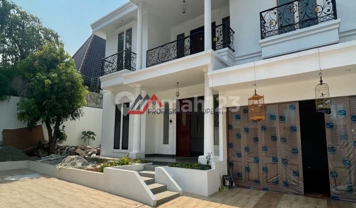 Rumah Mewah Kondisi Baru Hadap Selatan Harga Menarik Di Cilandak