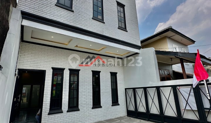 Rumah Bagus Siap Huni Dekat Akses Tol Brigif