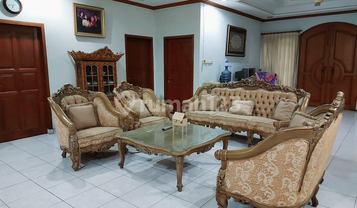 Rumah Bagus Siap Huni Kawasan Komplek Besar Cinere