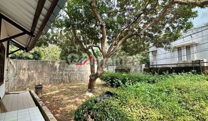 Rumah layak huni halaman luas harga menarik cinere gandul