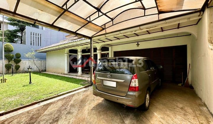 Rumah Menarik Lokasi Prestisius Harga NJOP Dekat Ke Pusat Bisnis area Kuningan, Jakarta Selatan