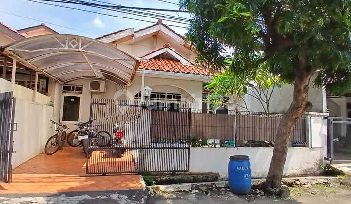Rumah bagus siap huni di ciputat