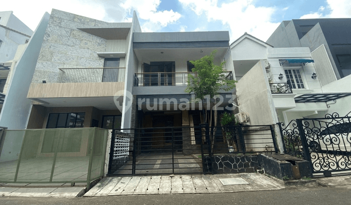 Rumah Cantik ,Siap Huni di Pondok Indah