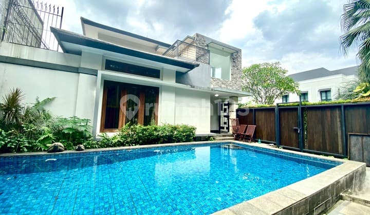Rumah Lux Hoek Siap Huni di Menteng Bintaro