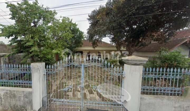 Dijual Rumah Strategis di Blitar, Jawa Timur