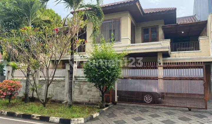 Luxury Ready-to-Occupy House in East Jakarta