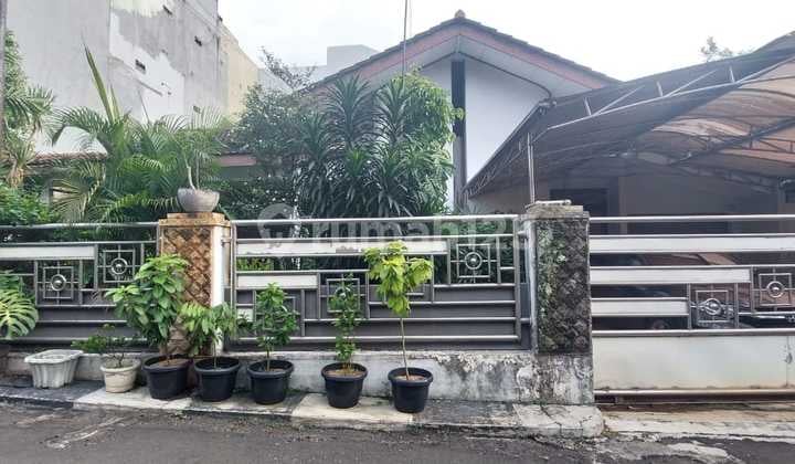 Nice House, Ready to Live in Rempoa, South Jakarta