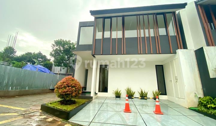 Rumah Brand New Dalam Perumahan Exclusive di Kesehatan Bintaro