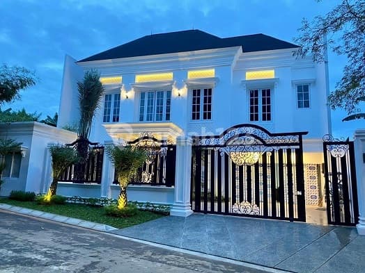 Dijual Rumah Pondok Indah Luas 627M2 Hadap Selatan, Rumah Baru, 2.5 Lantai, Kode Fr, Jm