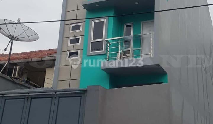 Dijual Rumah Kartini Brand New, Hadap Selatan Luas 99m2 Strategis..