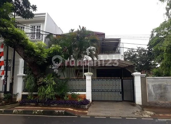 For Sale Menteng House 312m2 Comfortable, 2 Floors, Good Location, Code Rf For Sale Menteng House 312m2 Comfortable, 2 Floors, Good Location, Code Rf