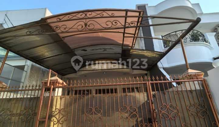 Rumah Sunter 126M2 Hadap Selatan,3 Lantai,Bagus,Kodev Jv,Ah