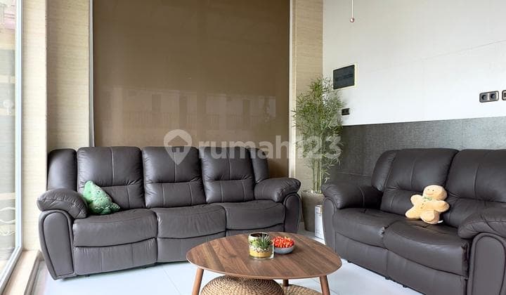 Pintar Rumah Modern Sunter