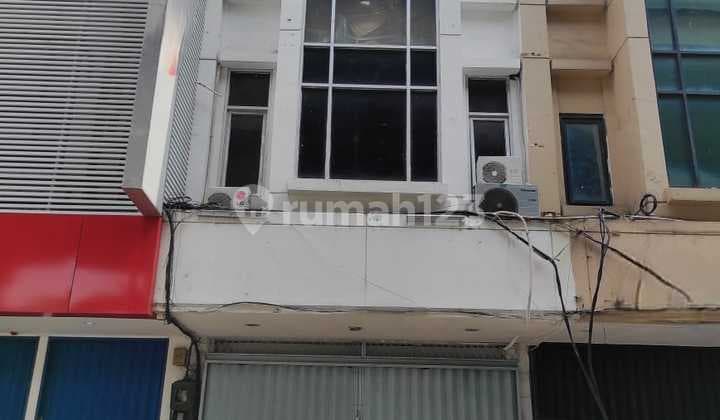 3-Story Shop House on Boulevard Barat Raya Kelapa Gading