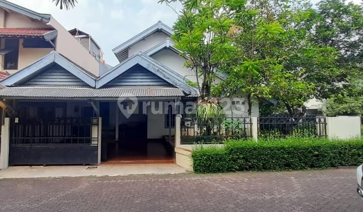 Rumah Standar Luas Diarea Bintaro Jaya Sektor 2 Dekat Pas-Mod