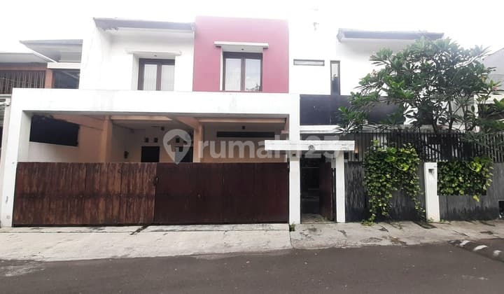 Rumah Bagus Diarea Cilandak, Depan Citos Dekat Akses Toll JORR