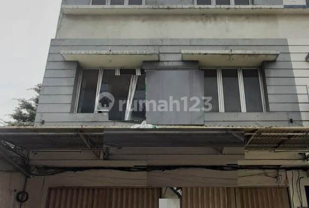 Ruko Gandeng, 3Lantai Diarea Strategis Pusat Perdagangan Ciputat