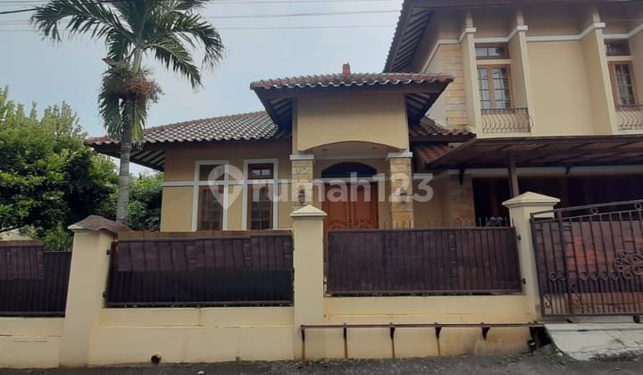 Spacious House on Delima Street, Rempoa, Semi-Furnished, Near Veteran Toll Access