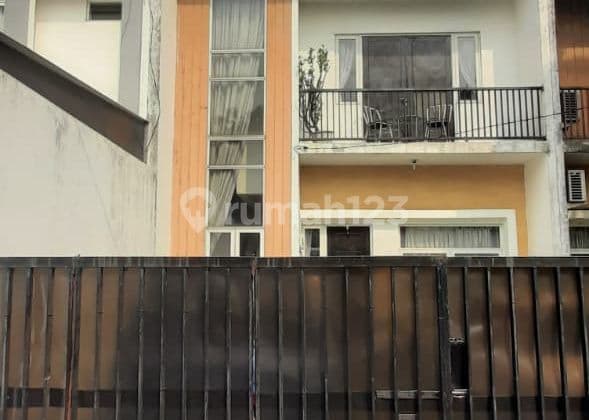 Rumah 2Lantai, Bebas Banjir Strategis Dekat St. Pondok Ranji