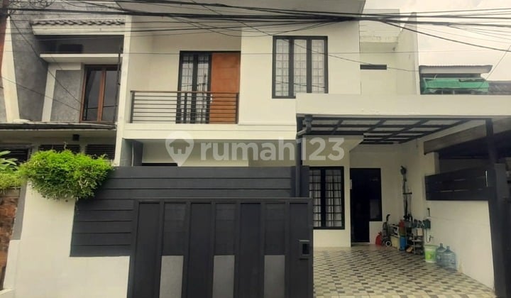 Rumah Bagus 2Lantai S.huni Dekat Pasmod Diarea Bintaro Jaya Sek 2