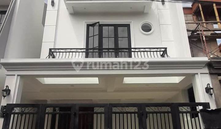 Rumah Baru 3Lantai Diarea Mega Cinere, Dekat Pusat Bisnis & Gatte Toll