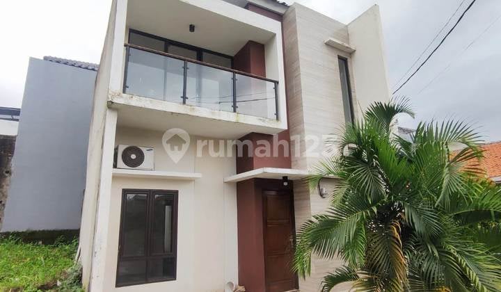 Rumah 2 Lantai, Brand New Dalam Cluster di Jurang Mangu