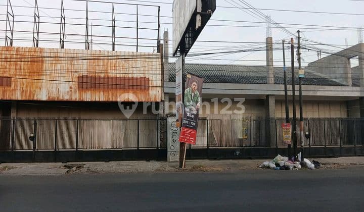 Bangunan Dan Tanah Di Jl. Jend Urip Sumoharjo ( Medono ) Pekalongan Jawa Tengah