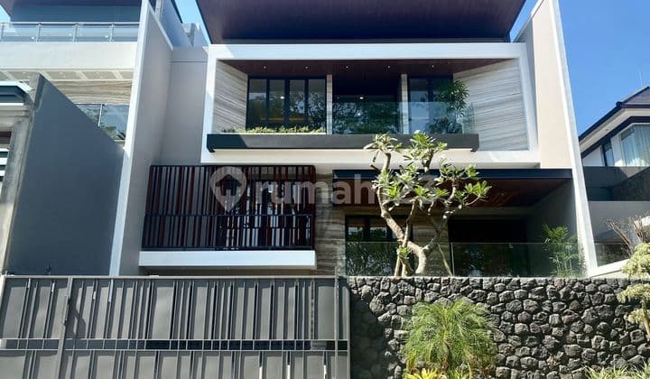 Jual Rumah Citraland Bgi Tropical Modern