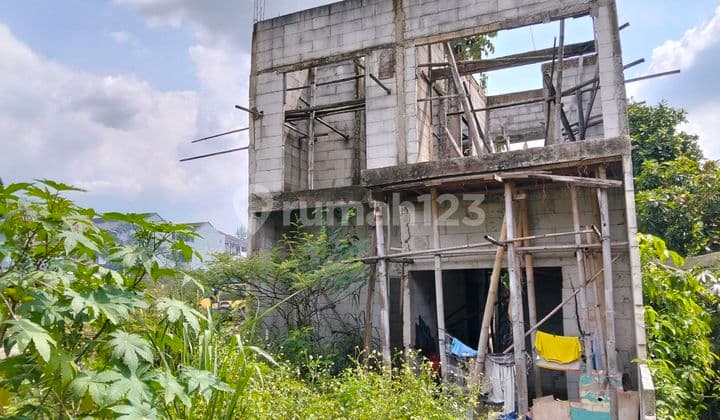 Dijual di Komp Jl.kh Dewantara Jual Rumah Apa Ada Nya Tingal Lanjutin