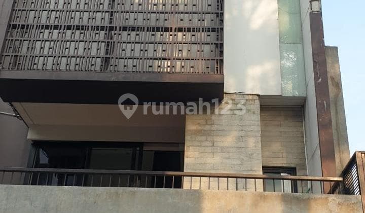 Rumah Dalam Cluster. SHM 2 Lantai, di Bangka Jakarta Selatan