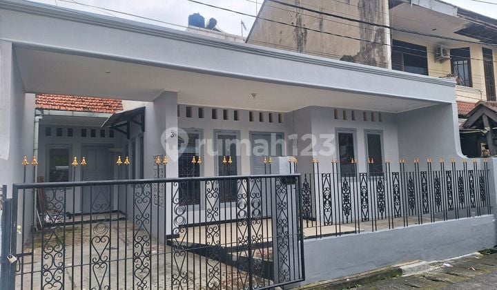 Siap Huni, SHM, Depan Taman, One Gate System, di Tebet - Jak Sel