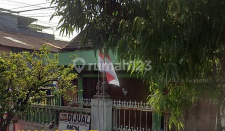 Strategic House by Grogol Sukoharjo Main Road