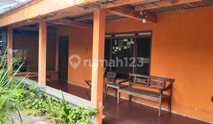 Rumah Joglo Di Tanah Hook Bisa Multiguna