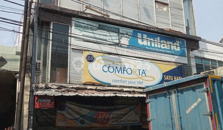 Ruko Ciputat Depan Pasar Ciputat, Cocok Untuk Resto/bank/klinik/usaha/toko/dll