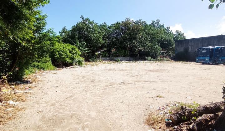 TANAH BEACHFRONT PANTAI JERMAN, 40X50=2000 SQM, 28JUTA/M2