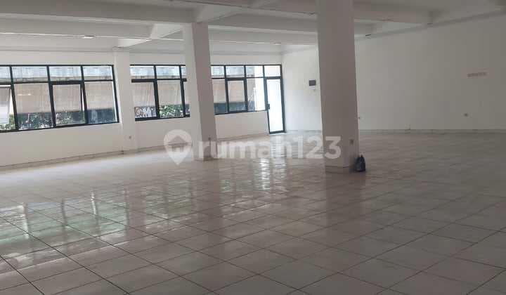 Attached Shophouse in Wolter Monginsidi - Senopati Area, Near SCBD Sudirman, 13 Meters Wide