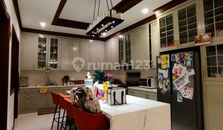 Balinese Villa In Kemang, Big Garden, Satpam 24 Jam