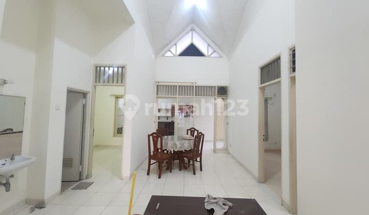 Disewakan Rumah Satu.lantai Siap Huni Di Lippo Central