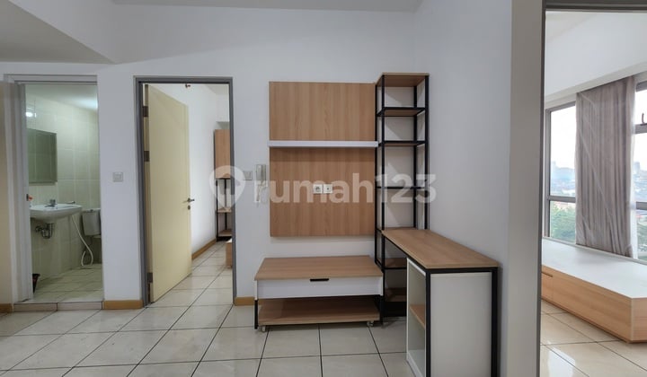 Dijual Apartemen Depan Mal Sumarecon Type 2 Br A Furnish