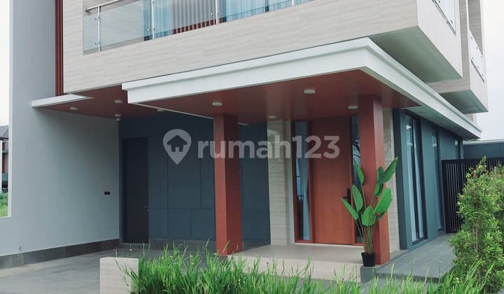 Rumah Mewah Baru Excusive Di Buah Batu Bandung Dekat Exit Tol