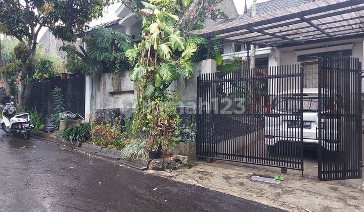 Rumah Asri Sejuk Di Gegerkalong Pondok Hijau Setiabudi Bandung