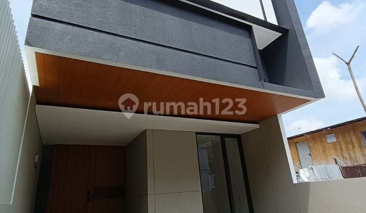 Rumah Baru Modern Siap Huni Di Sayap Buah Batu BKR Bandung Kota