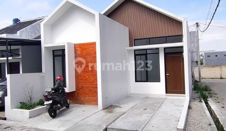 Rumah Baru Siap Huni di Cihanjuang Rahayu Bandung Dekat Rs Advent
